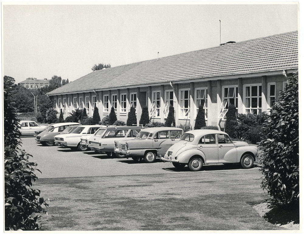 Car park and Administration Building, Grasslands