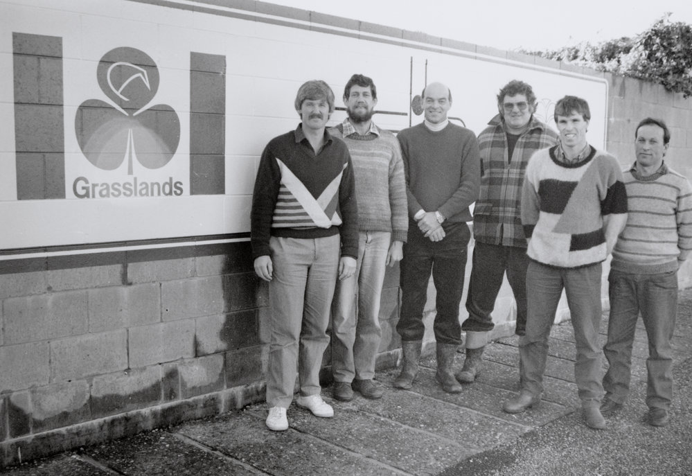 Grasslands group photo  