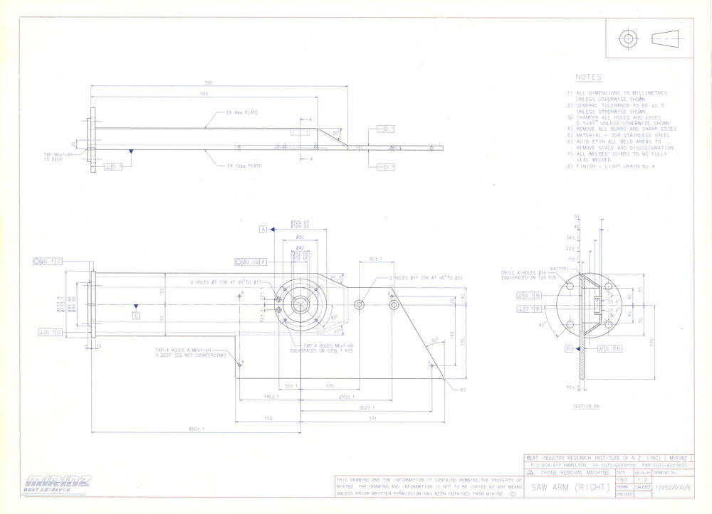 Chine removal machine: saw arm: right