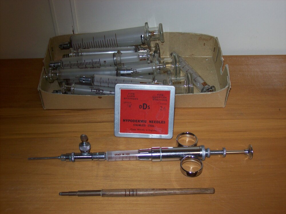 Wallaceville - Syringes 