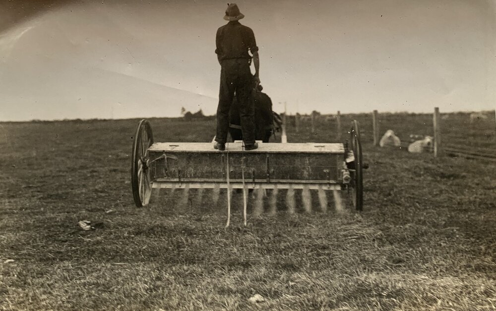 Topdressing a paddock