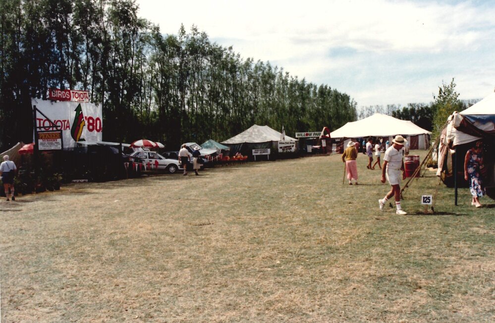 Field day 1989 - 1 of 3