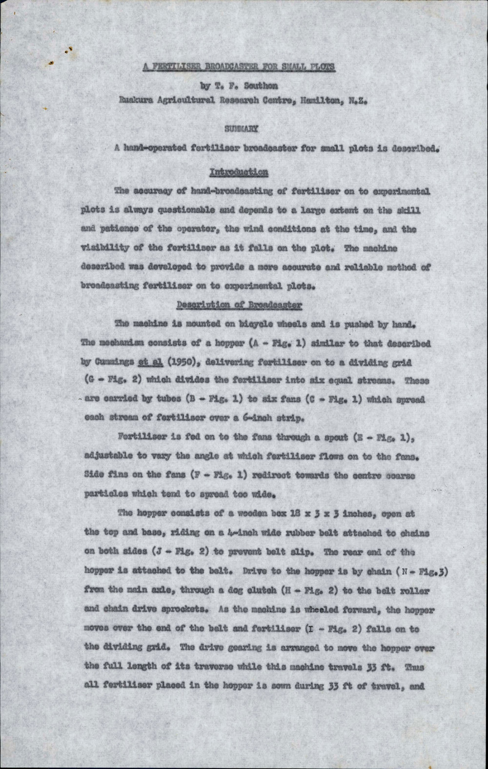 A fertiliser broadcaster for small plots