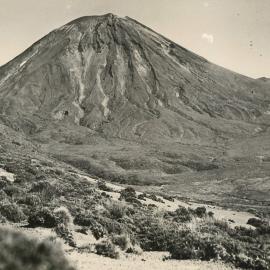 Ngarahoe from the east