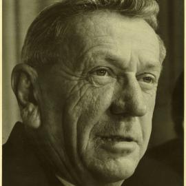 C.P. McMeekan (1908-1972) portraying his right-hand profile