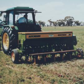 Aitchencen SeedoMatic Tractor