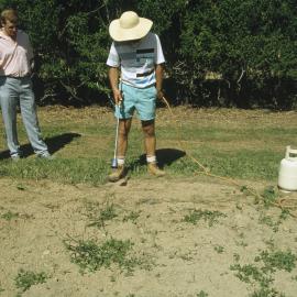 Flame weeder. 5. Hand held demonstration