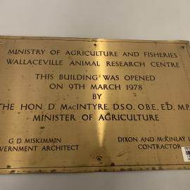Wallaceville Plaque