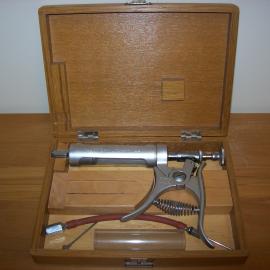 Hauptner Syringe - Wallaceville