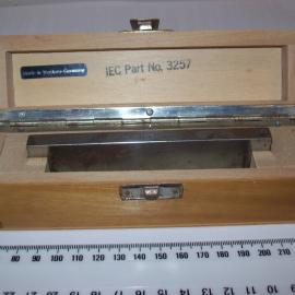 Wallaceville - Microtome blade in case