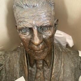 Wallaceville - Brass bust