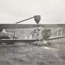 Aerial top dressing plane